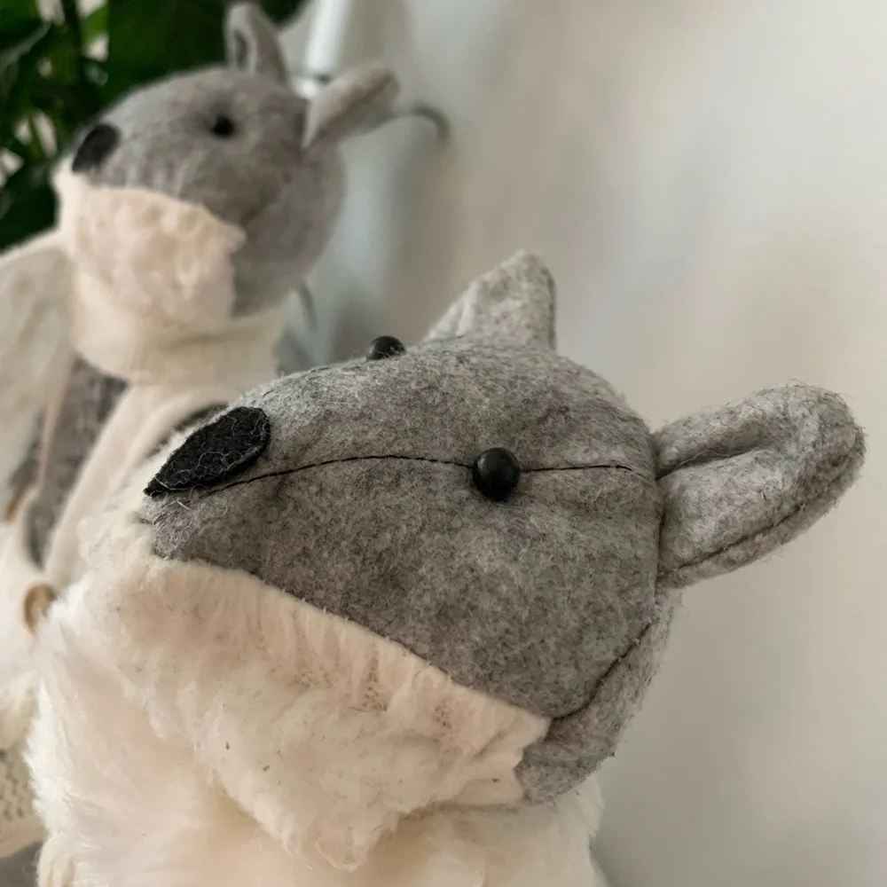 Decorative plush foxes for self ledge stuffed fox pair - Picture 5 of 9